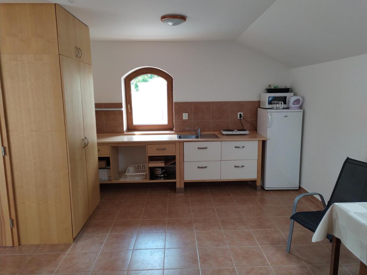 Apartment Koprivovi Němčičky Εξωτερικό φωτογραφία